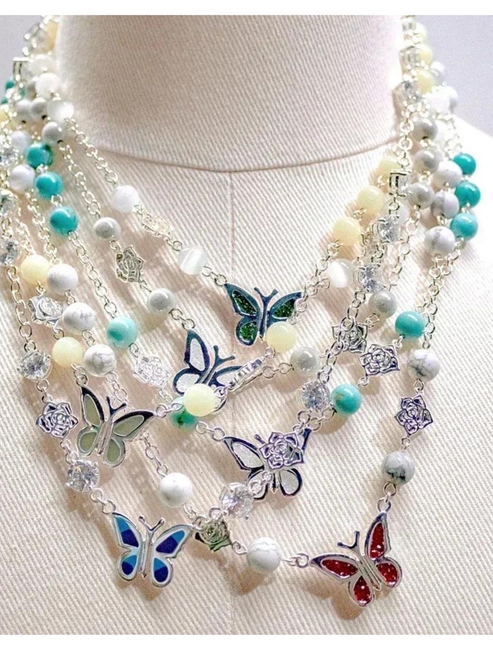 STUGAZI Selene Angel Butterfly Pearl Chain Necklace